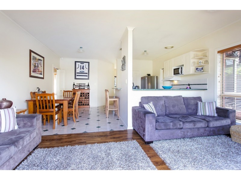 24 Abberton Street, Flagstaff Hill SA 5159