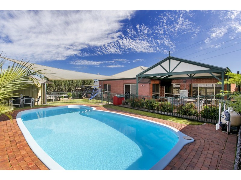 24 Abberton Street, Flagstaff Hill SA 5159