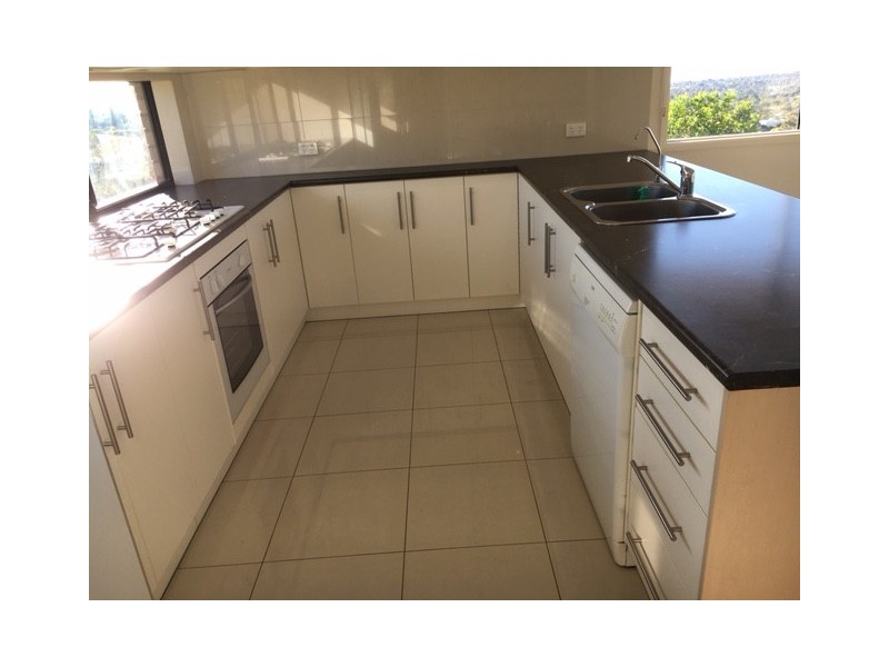 11 HARRIER COURT, Darlington SA 5047