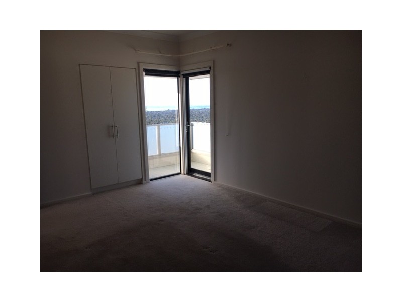 11 HARRIER COURT, Darlington SA 5047