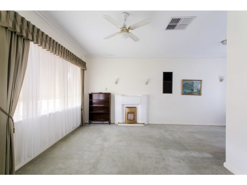 38 John Street, Flinders Park SA 5025