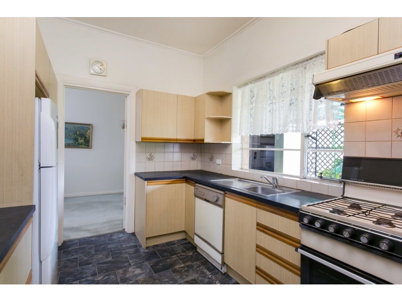 38 John Street, Flinders Park SA 5025