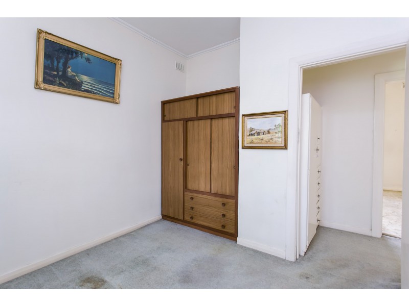 38 John Street, Flinders Park SA 5025