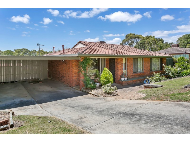 25 Fraser Avenue, Happy Valley SA 5159