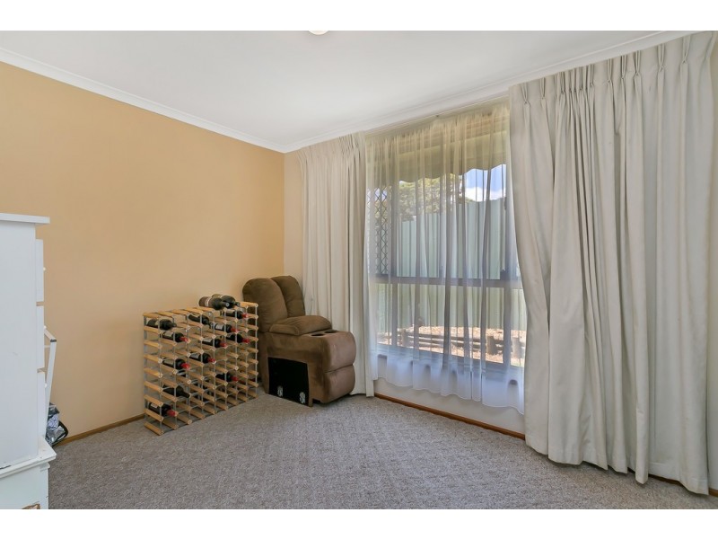 25 Fraser Avenue, Happy Valley SA 5159