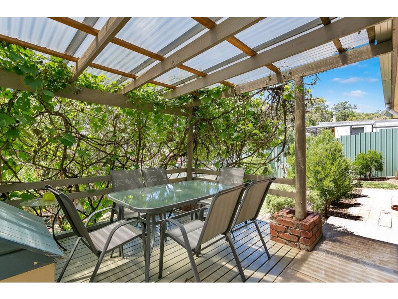 25 Fraser Avenue, Happy Valley SA 5159