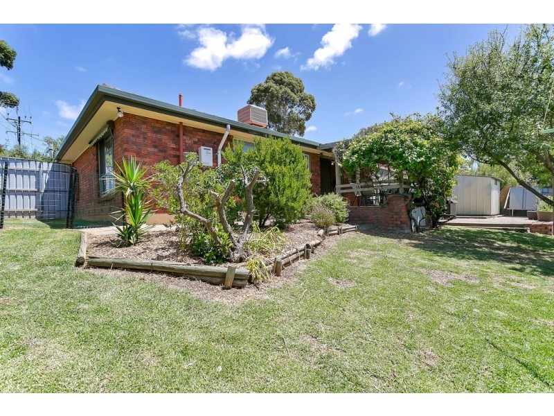 25 Fraser Avenue, Happy Valley SA 5159