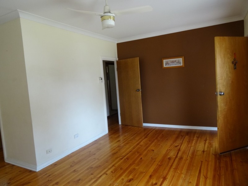 38 DWYER ROAD, Oaklands Park SA 5046