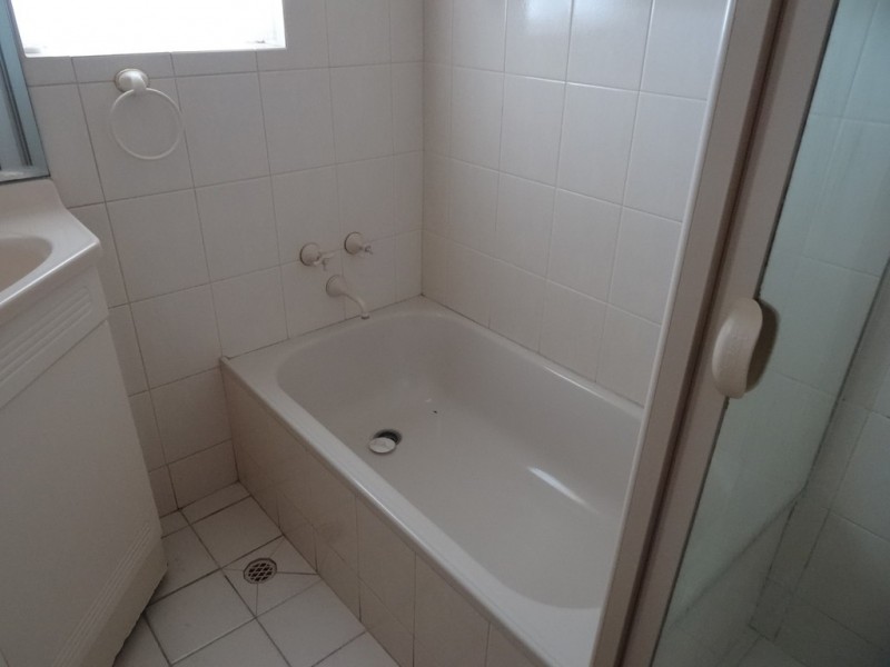 38 DWYER ROAD, Oaklands Park SA 5046