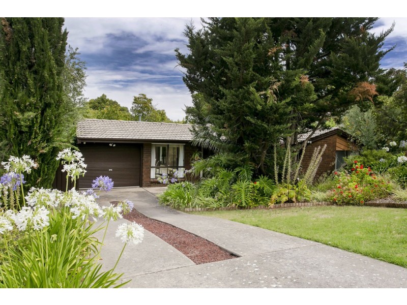 5 Christopher Grove, O’halloran Hill SA 5158