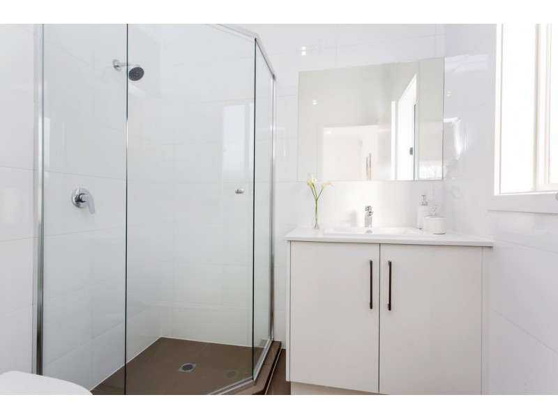 1A, 1B and 1C Ragless Avenue, Park Holme SA 5043