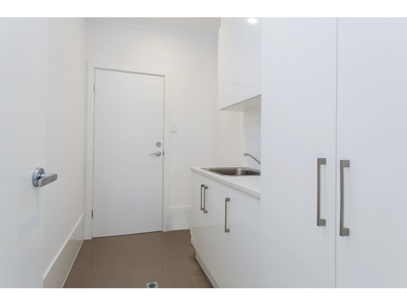 1A, 1B and 1C Ragless Avenue, Park Holme SA 5043