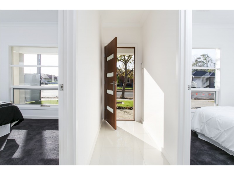 1A, 1B and 1C Ragless Avenue, Park Holme SA 5043