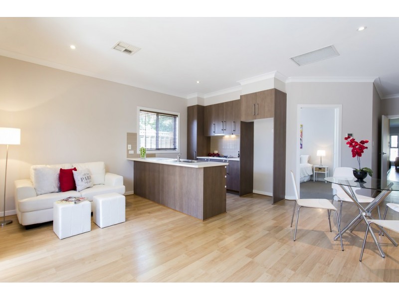 13B Albany Close, Oaklands Park SA 5046