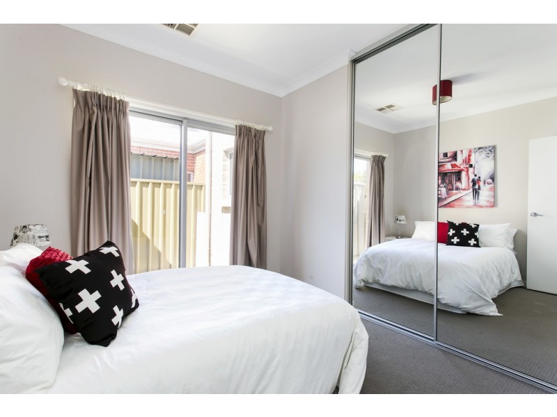 13B Albany Close, Oaklands Park SA 5046