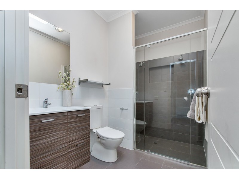 6 Chianti Lane, Mawson Lakes SA 5095