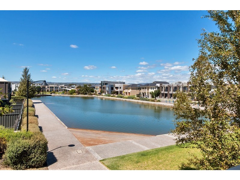 6 Chianti Lane, Mawson Lakes SA 5095