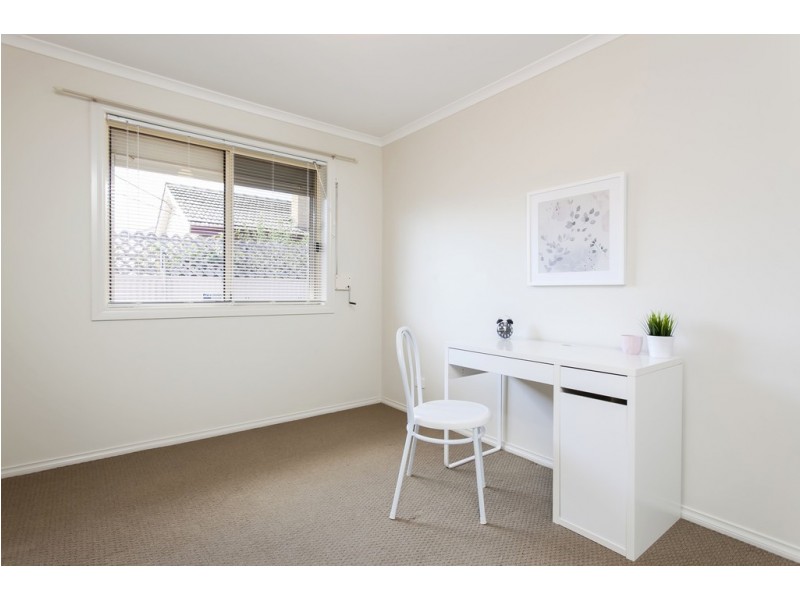 1A Fourth Avenue, Warradale SA 5046
