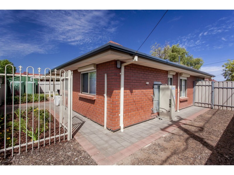 1A Fourth Avenue, Warradale SA 5046