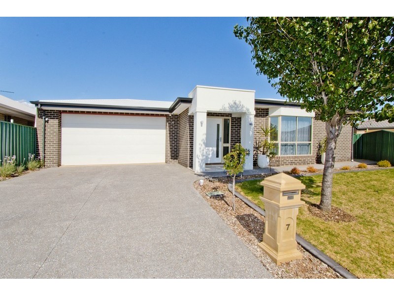 7 Chandler Court, Blakeview SA 5114