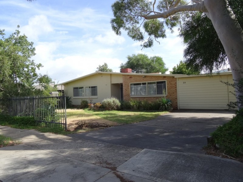 39 KINGSTON AVENUE, Seacombe Gardens SA 5047