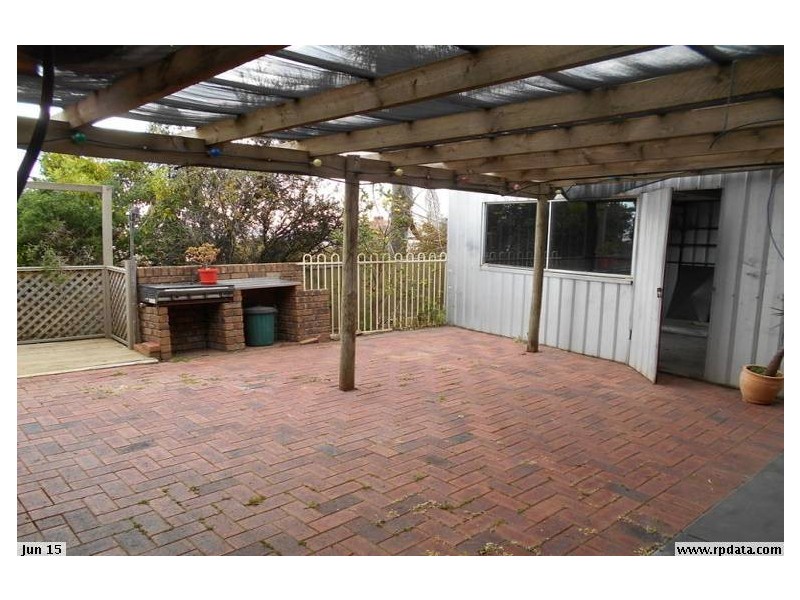 30 NEEANGARRA CRESCENT, Hallett Cove SA 5158