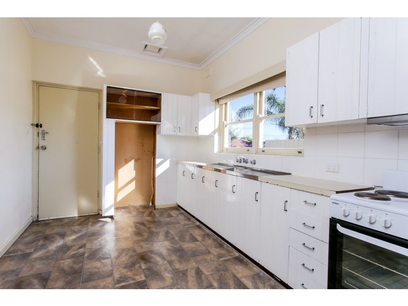 28 Dalkeith Avenue, Dover Gardens SA 5048