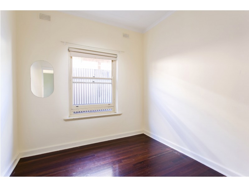 28 Dalkeith Avenue, Dover Gardens SA 5048