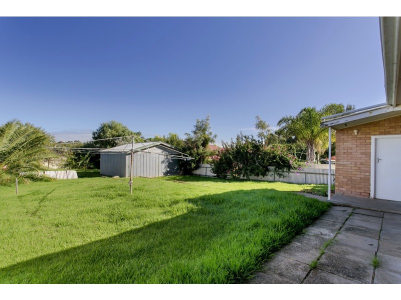 28 Dalkeith Avenue, Dover Gardens SA 5048