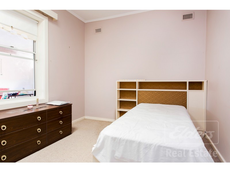 13 Doradilla Avenue, Seacombe Gardens SA 5047