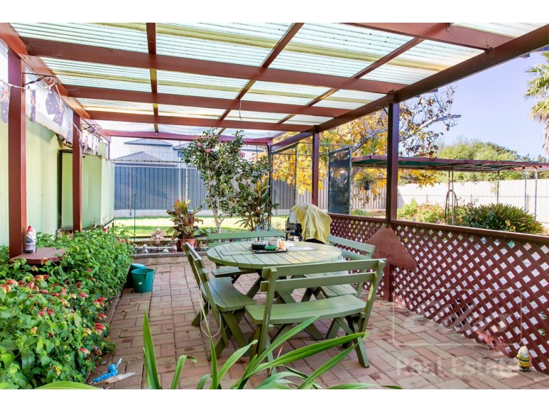 13 Doradilla Avenue, Seacombe Gardens SA 5047