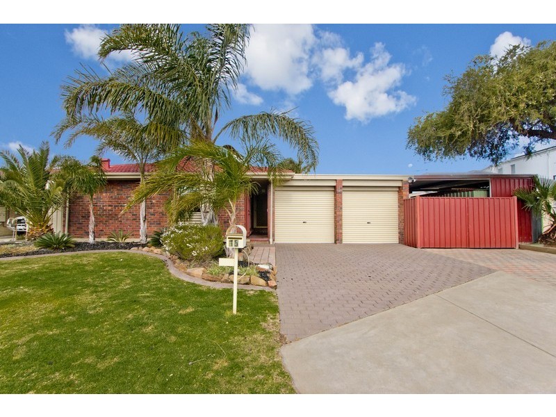 15 HURON GROVE, West Lakes SA 5021