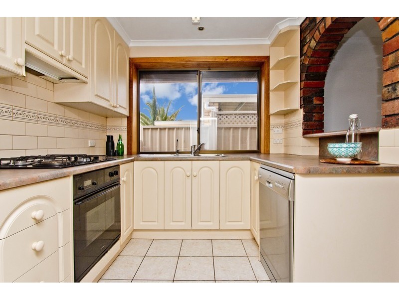 15 HURON GROVE, West Lakes SA 5021