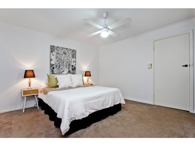 15 HURON GROVE, West Lakes SA 5021