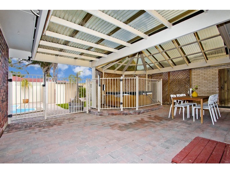 15 HURON GROVE, West Lakes SA 5021