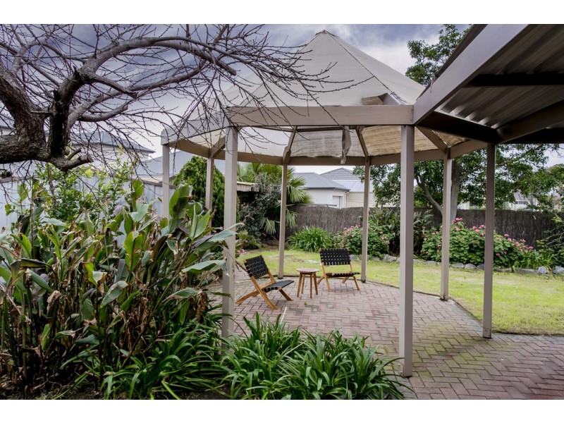 7 Iris Court, Grange SA 5022