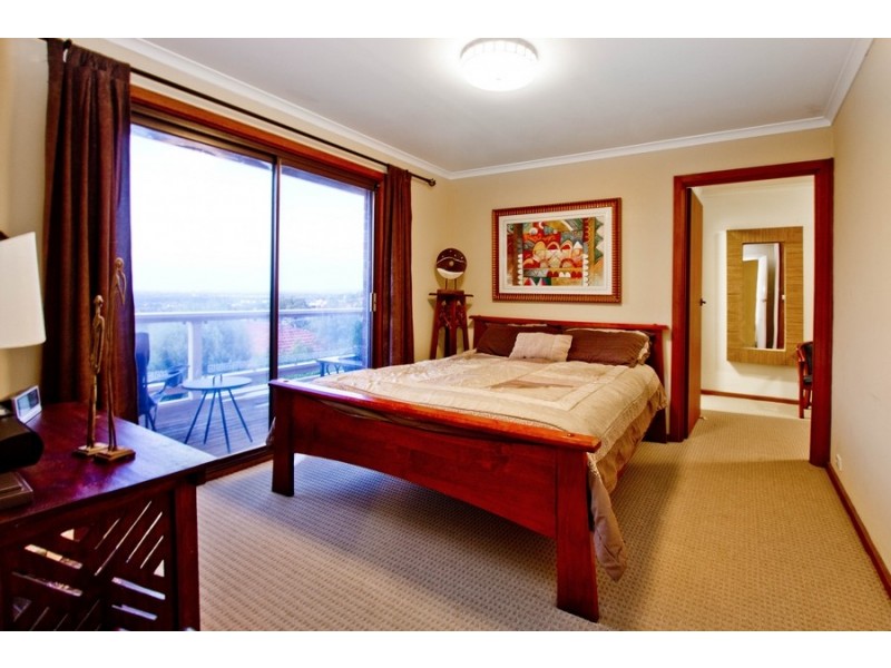 5 Le Hunte Street, Seaview Downs SA 5049