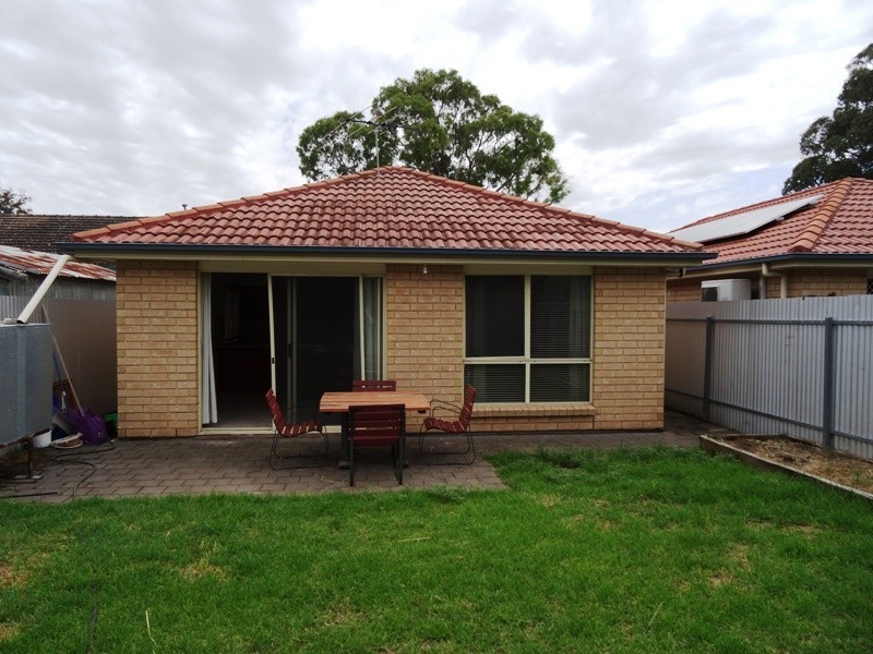 11 NIXON STREET, Marion SA 5043