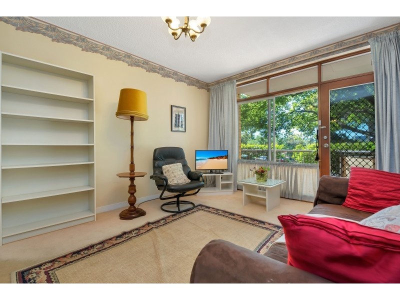 2 103 Strangways Tce, North Adelaide SA 5006