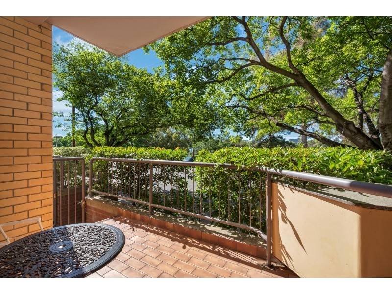 2 103 Strangways Tce, North Adelaide SA 5006