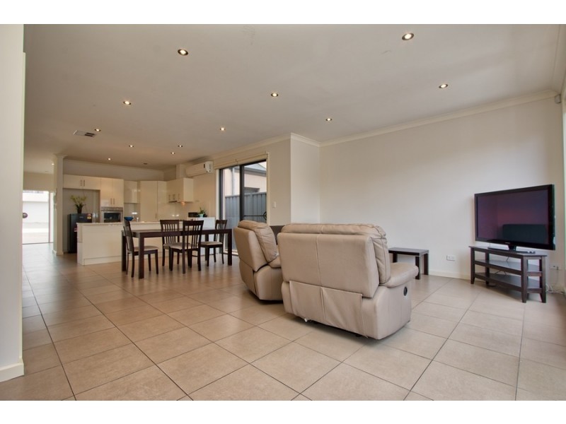 15B Kelmscott Street, Oaklands Park SA 5046