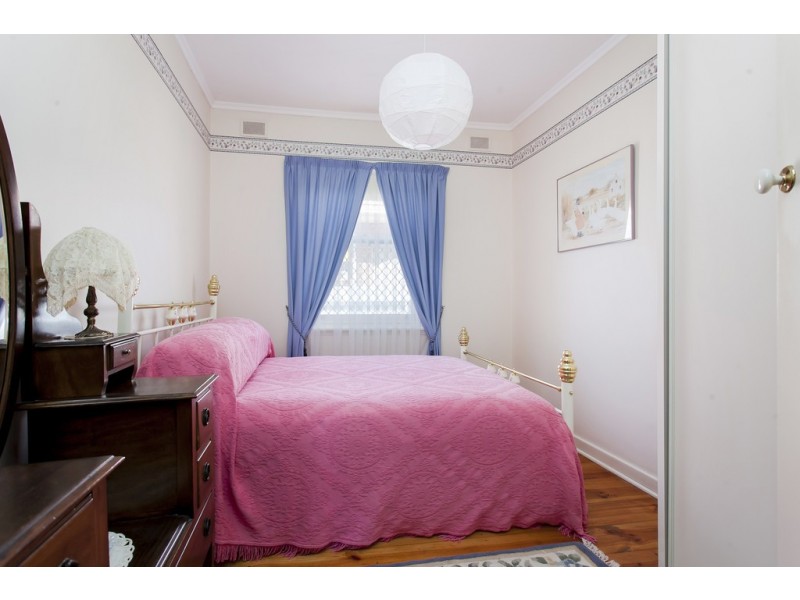 3 Railway Terrace, Hove SA 5048