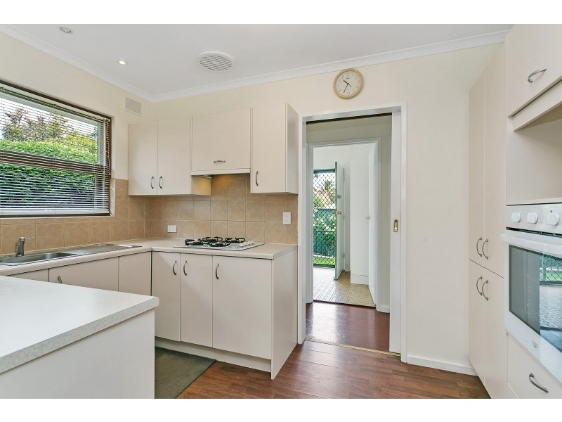 34 Columbia Crescent, Hallett Cove SA 5158
