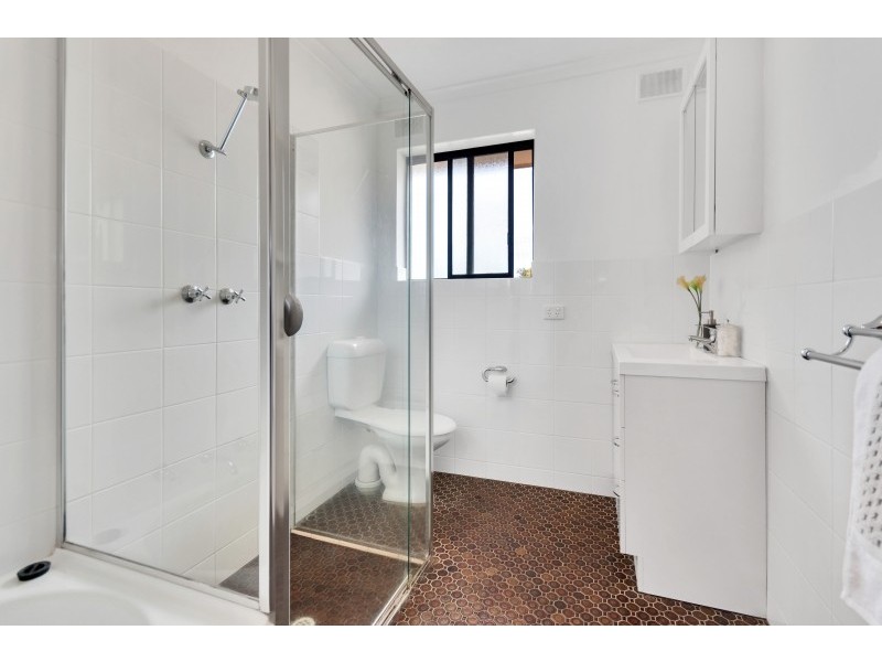 1/3 Hussey Avenue, Oaklands Park SA 5046