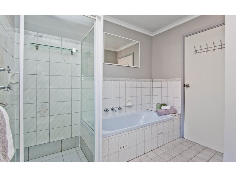 18 Brookside Road, Darlington SA 5047