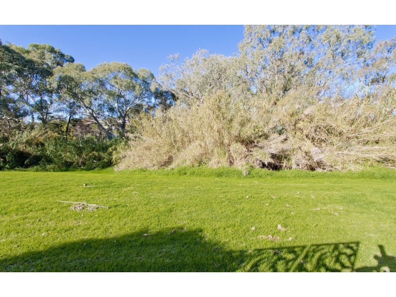 18 Brookside Road, Darlington SA 5047