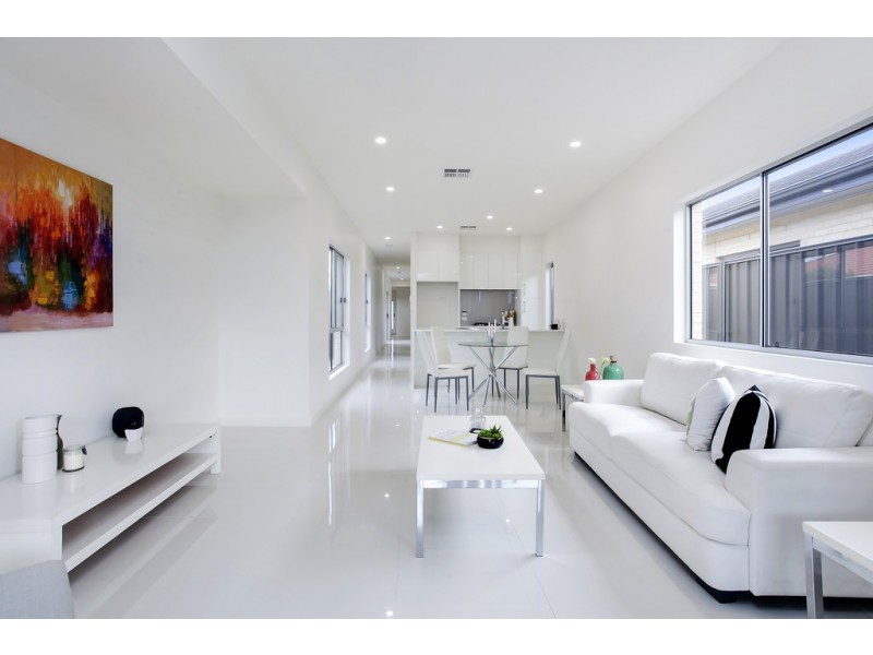 17 Ella Street, Dover Gardens SA 5048