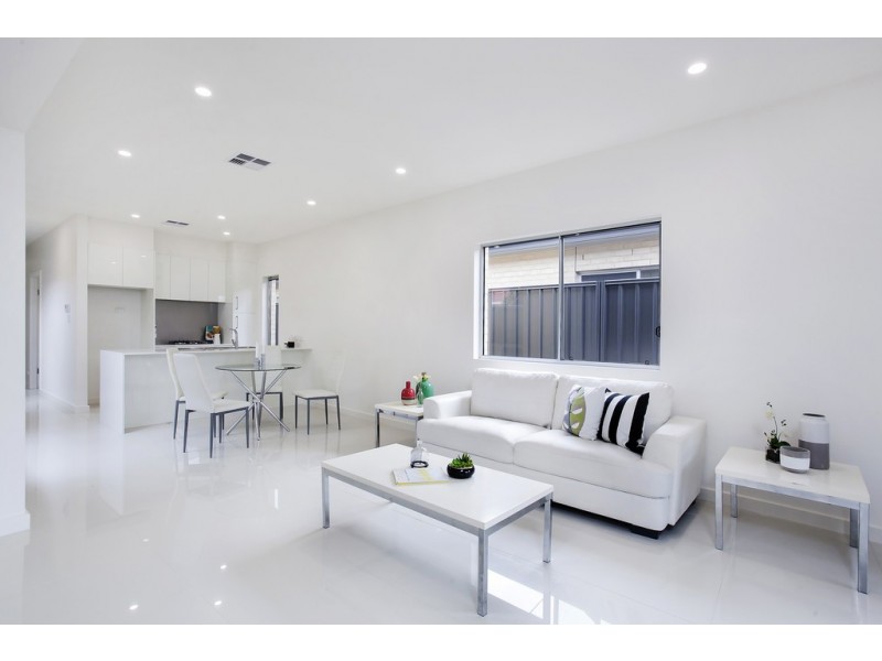 17 Ella Street, Dover Gardens SA 5048