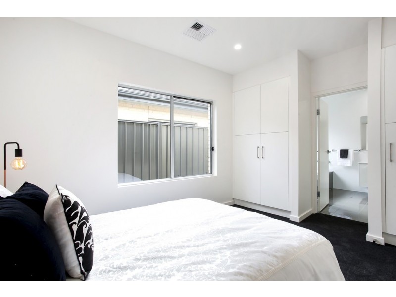 17 Ella Street, Dover Gardens SA 5048