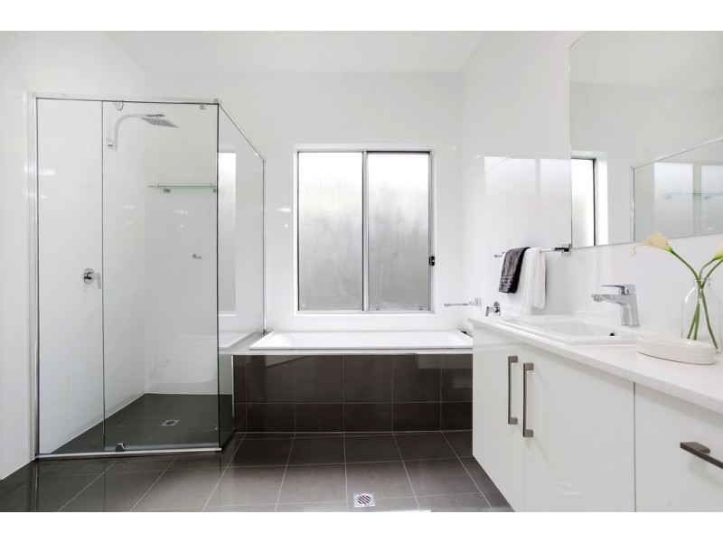 17 Ella Street, Dover Gardens SA 5048